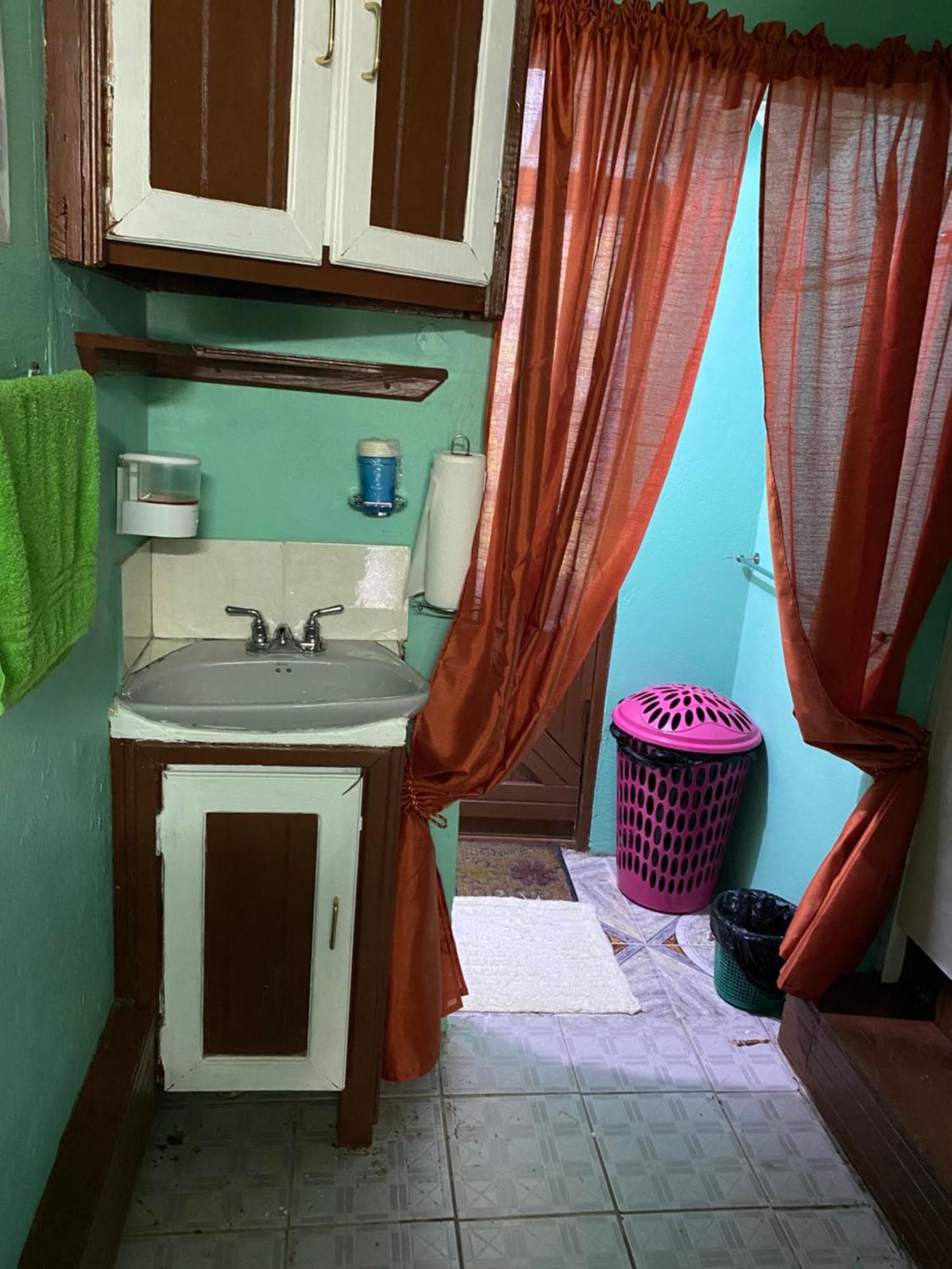 Anne's Homestay Banse Luaran gambar
